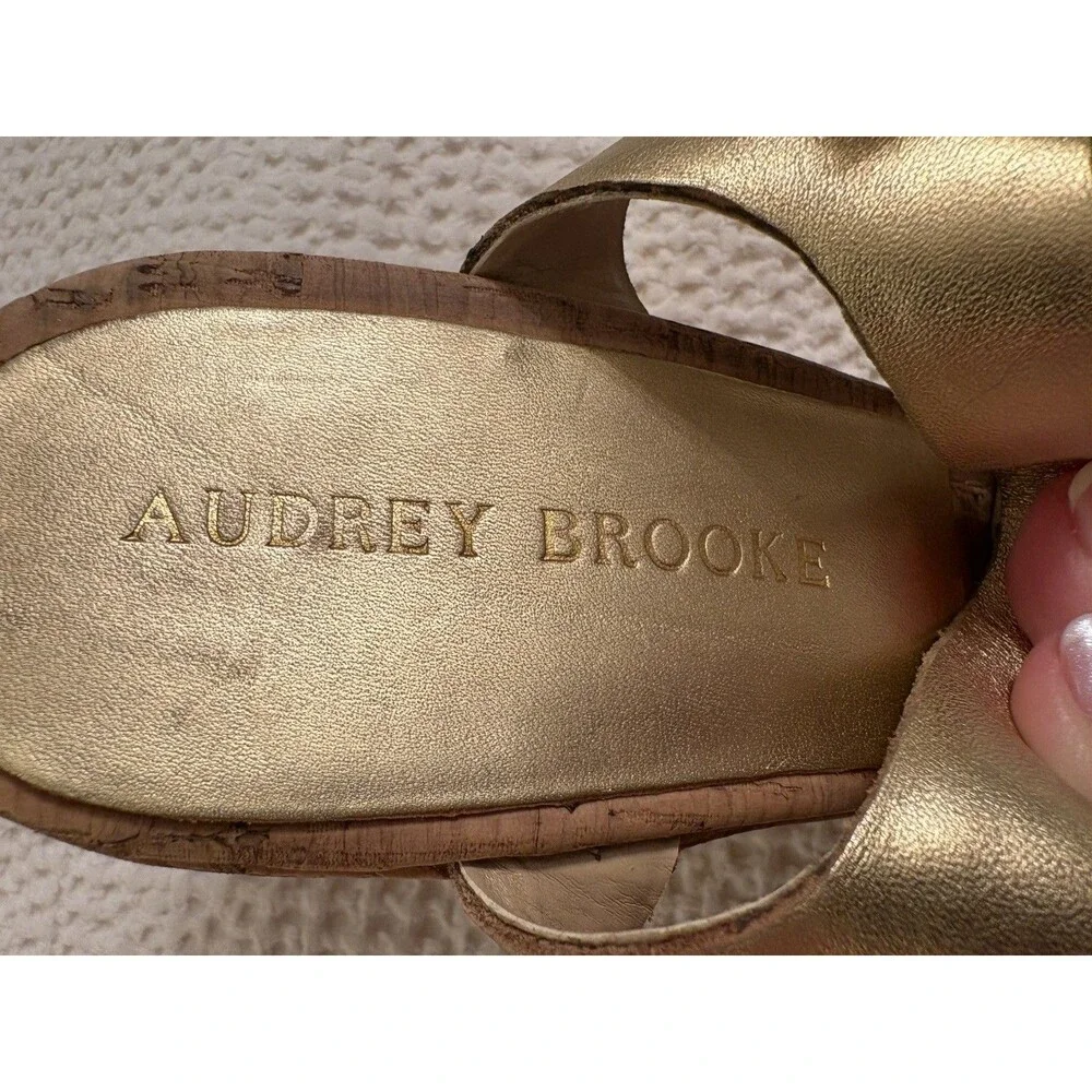 Audrey Brooke Carina Gold Leather Cork Wedge Sandals Women 9M Strappy 4” Heel